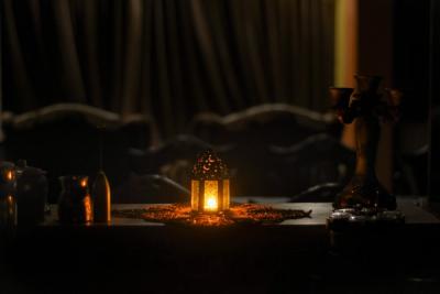 Creating Romantic Lighting: Spotlight on Eclectic Candle Lanterns and More